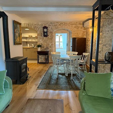Villa Di Piazza Višnjan 외부 사진