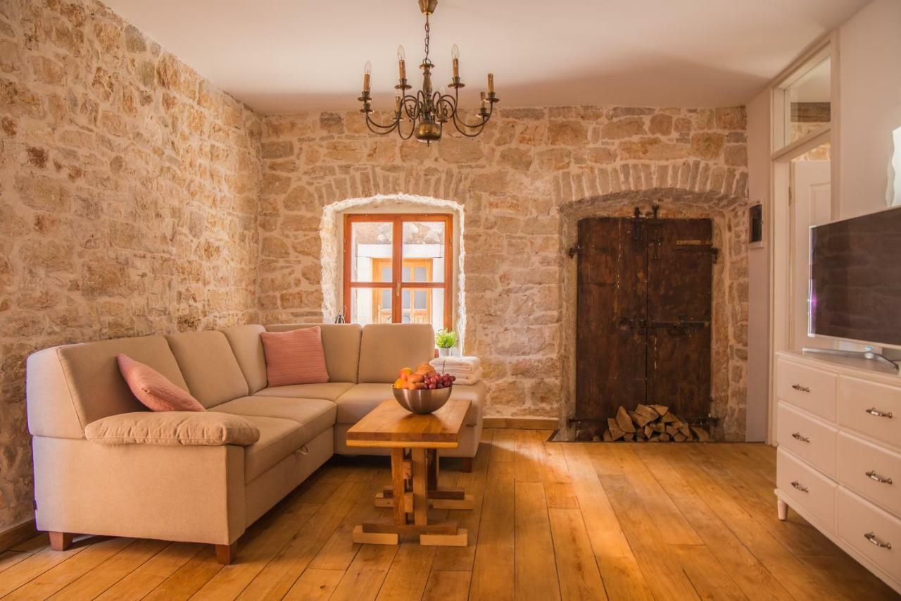 Villa Di Piazza Višnjan 외부 사진